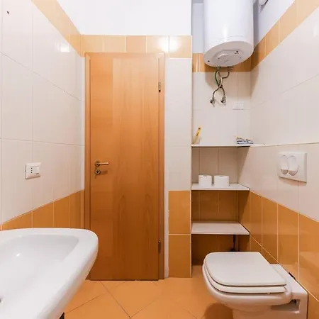 Lights Retreat By Ps Apartment