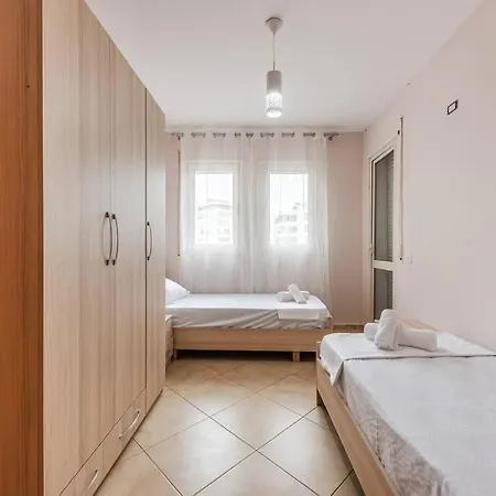 Lights Retreat By Ps Apartment *